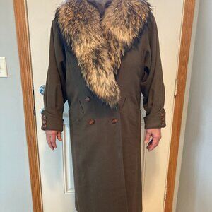 Vintage Gemini Army Green 100% Wool Trench Coat with Raccoon Fur Collar Women XL